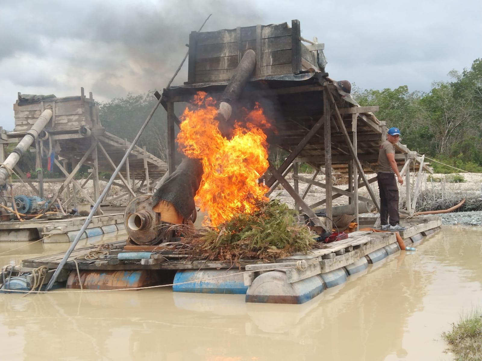 Adanya Dugaan Aktifitas PETI Di Desa Gunung Kesiangan Kecamatan Benai, Polsek Benai Lakukan Operasi Penertiban PETI